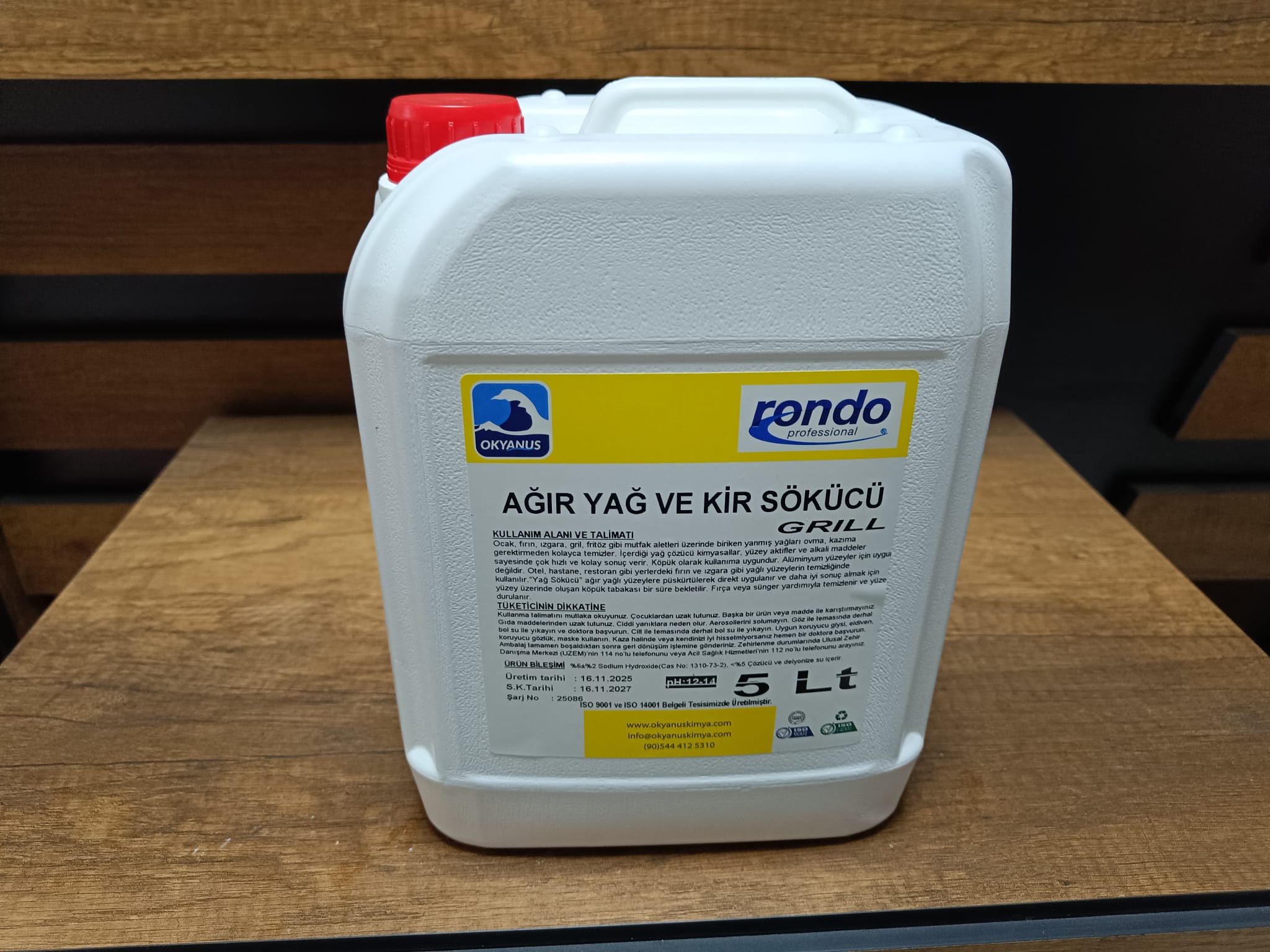 Ağır Yağ ve Kir Sökücü